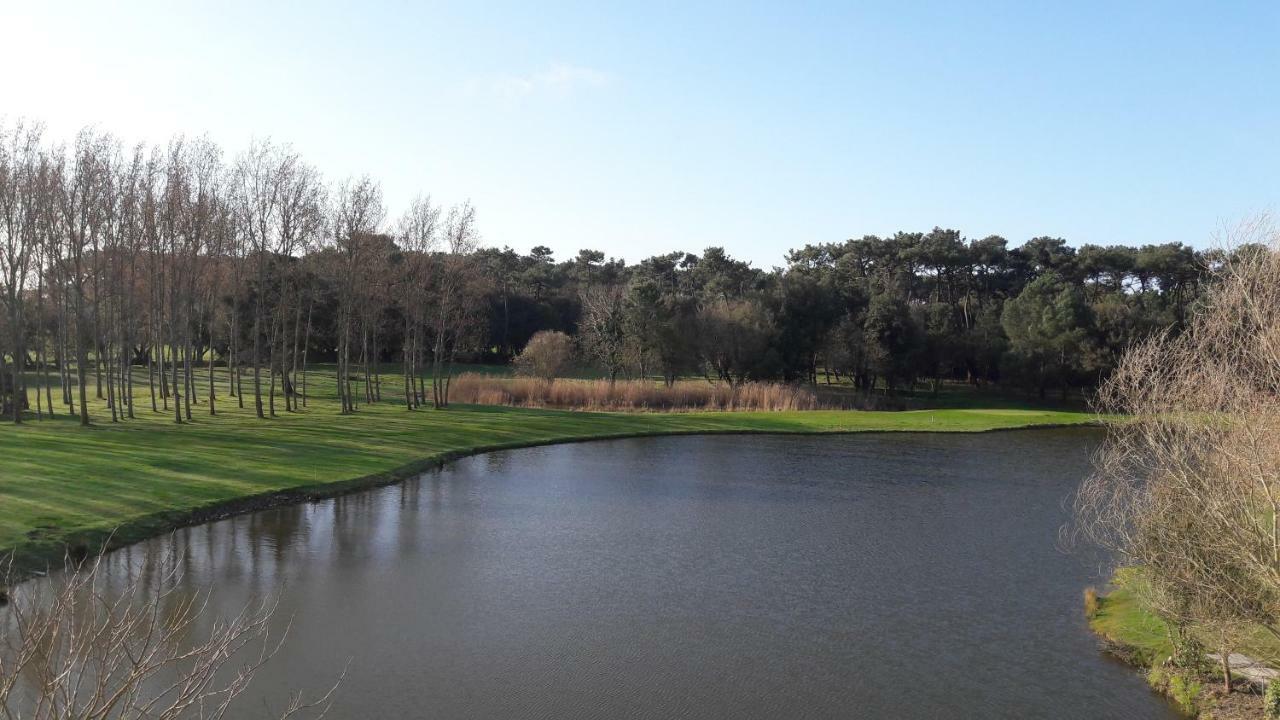 Ile Au Pre Vue Lac Et Golf Talmont-Saint-Hilaire Exteriér fotografie